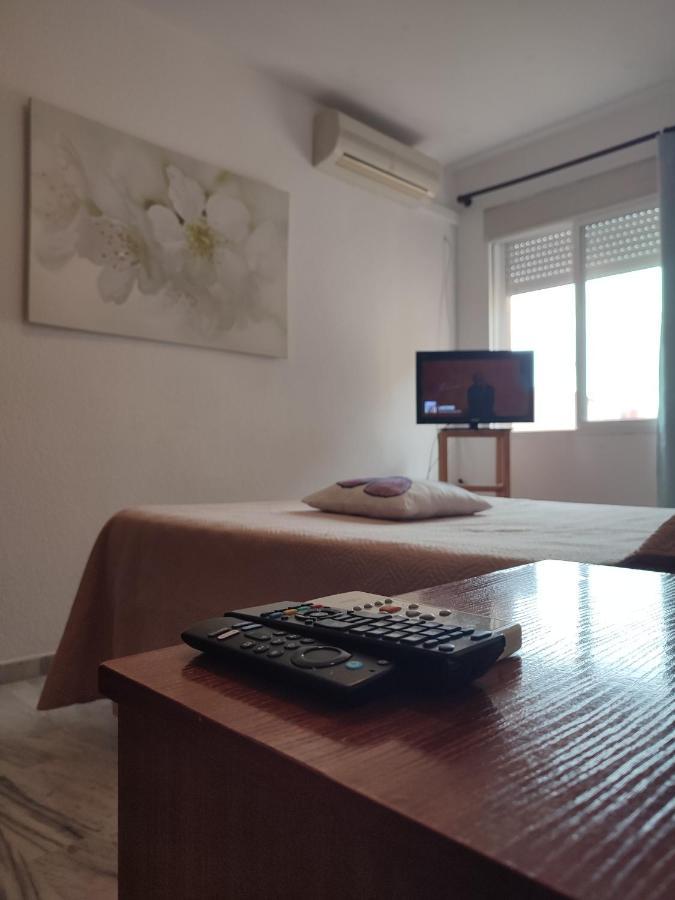 Habitacion Arroyo De La Miel 贝纳尔马德纳 外观 照片
